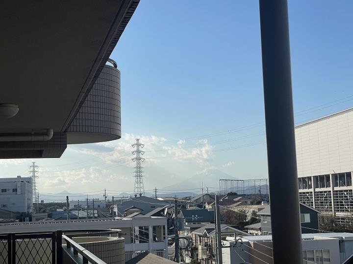 廊下からの眺望（富士山が見えます）天候による