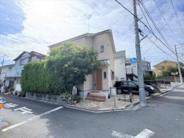 世田谷区岡本1丁目中古戸建の外観