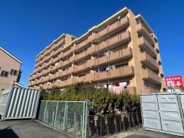 エクセレンス新守山の外観