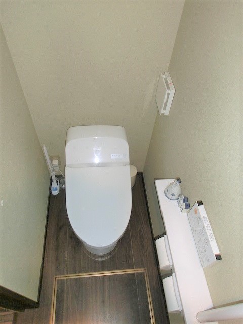 １階トイレ　