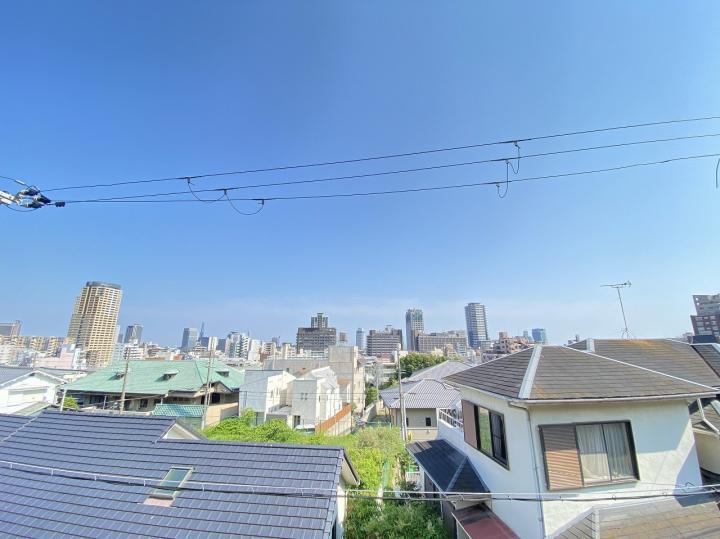 3階住戸バルコニーからの眺望