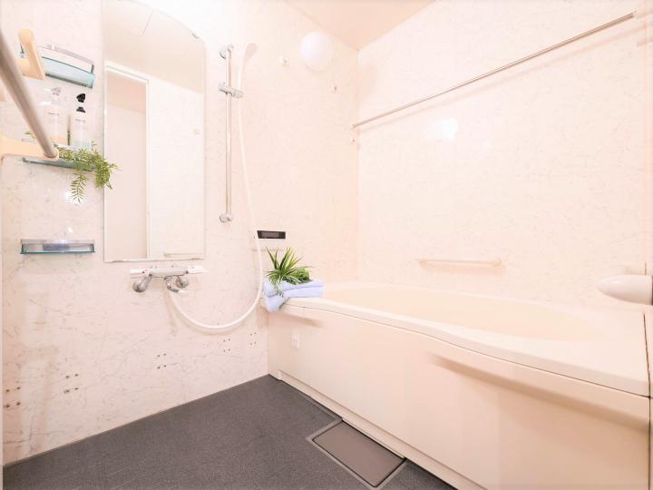 ■ユニットバス　■2021年8月　浴室乾燥機・給湯器・浴室水栓　交換済！