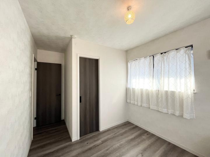 南西洋室 約6.6帖