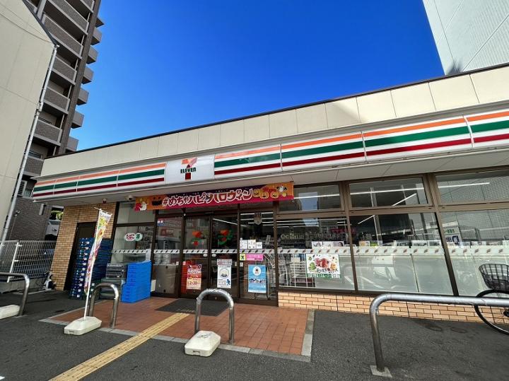■セブンイレブン神戸田中町4丁目店