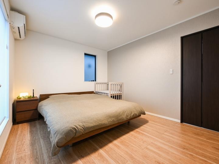 ～2階洋室7.0帖～7帖の洋室は広さがたっぷりあり、ゆったりとした寝室として使えます。