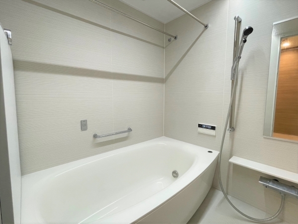 浴室換気乾燥暖房機付き、１６１８サイズの浴室