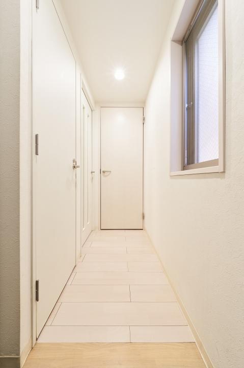 廊下面積が少ないため各居室を有効利用が可能です。