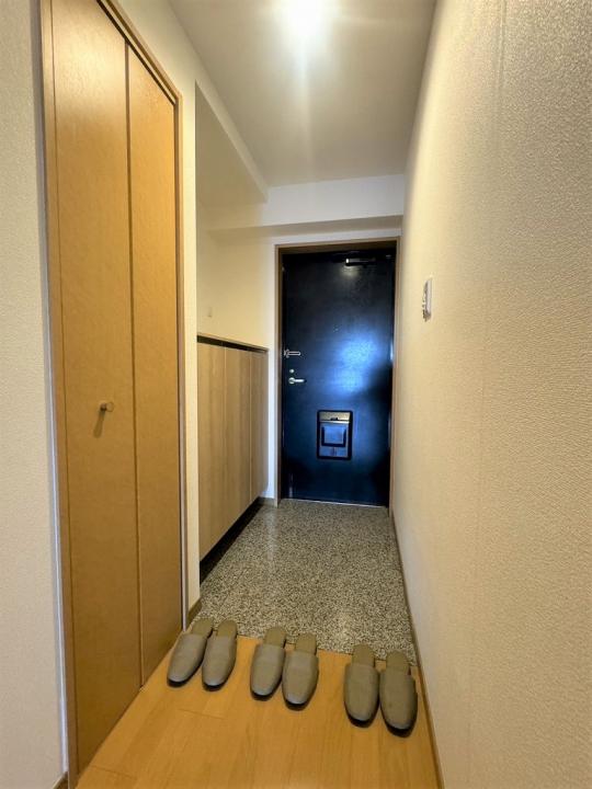 玄関 靴入収納ございます