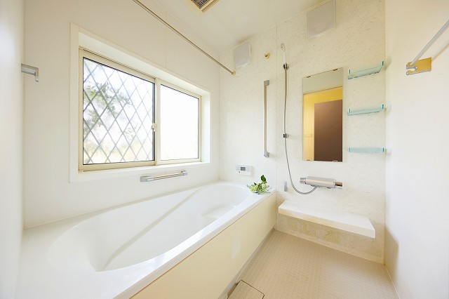 窓有り/浴室暖房、乾燥、涼風、換気機能有り