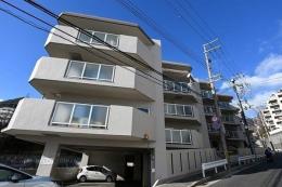 サニーハウス六甲台の外観