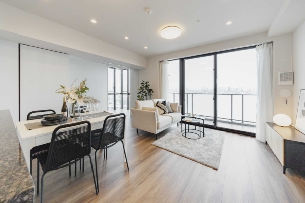 LDK：・家具・調度品等は販売価格に含まれておりません （左）洋室