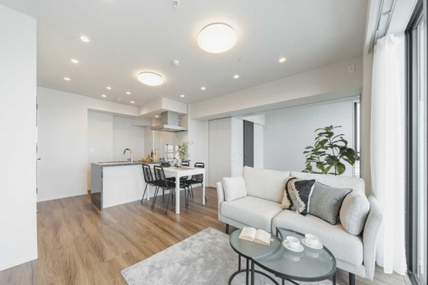 LDK：（右）洋室