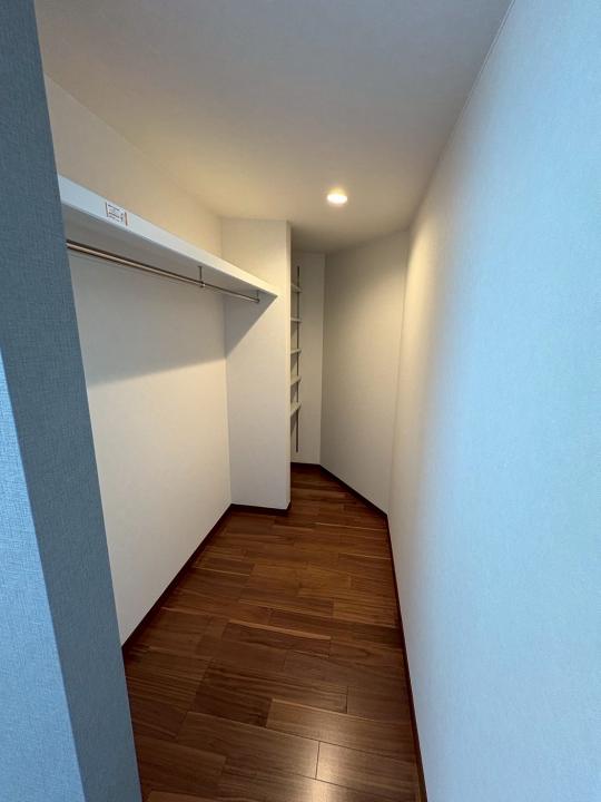 3階7.0帖洋室クローゼット