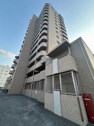 ラドーニ則武　天空の館の外観