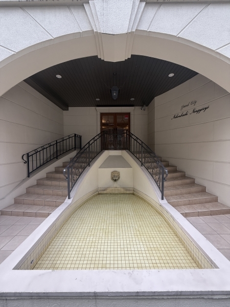 エントランスアプローチ