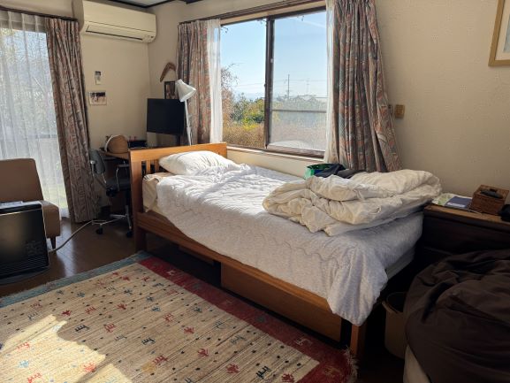 1階洋室8帖。ロフトもついています