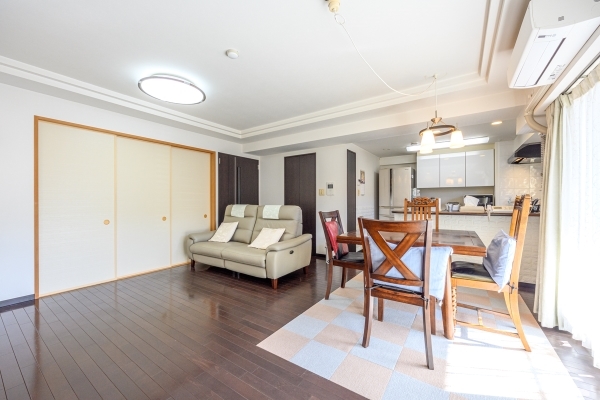 約14.2帖リビングダイニング