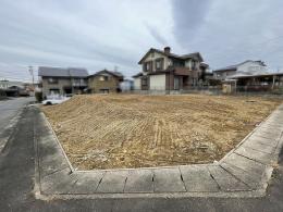 知多郡阿久比町大字草木字万場（1号地）の外観