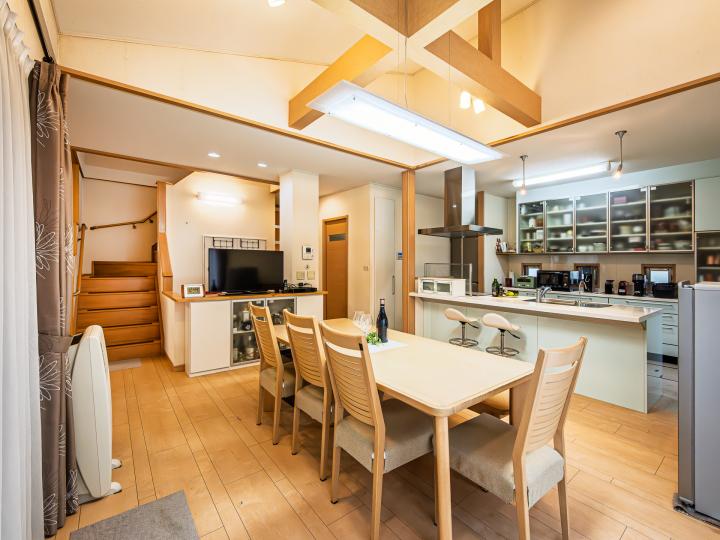 LDK29.25帖 リビング階段もあり 吹抜け有