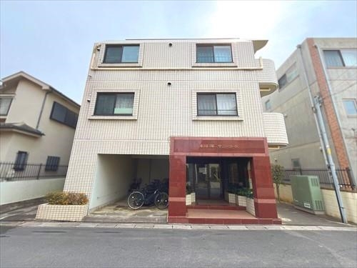 外観【現地写真2025年3月撮影】