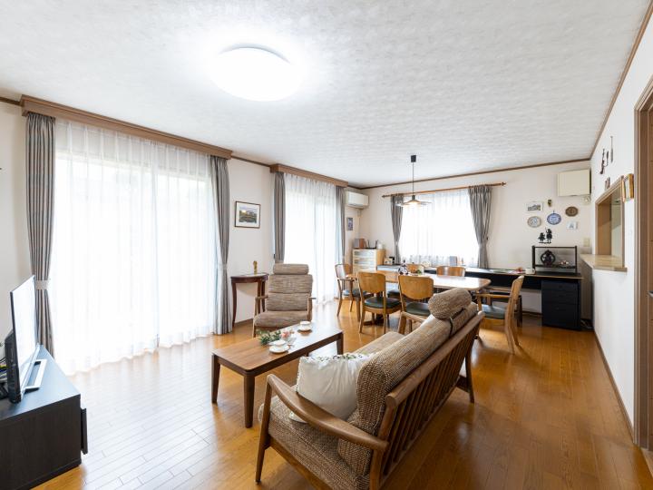 約14.5帖のリビング部分！床暖房つき！