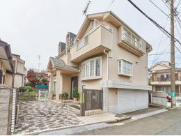 府中市西原町三丁目　戸建の外観