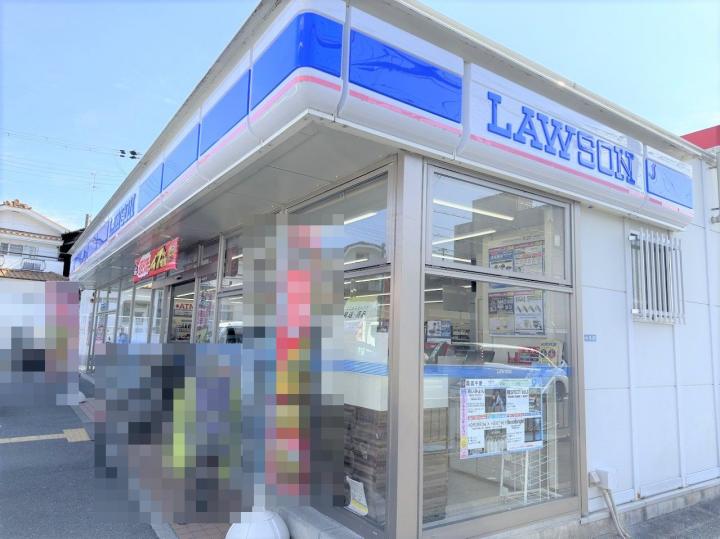 ローソン吹田新芦屋下店まで約６４０ｍ（徒歩８分）