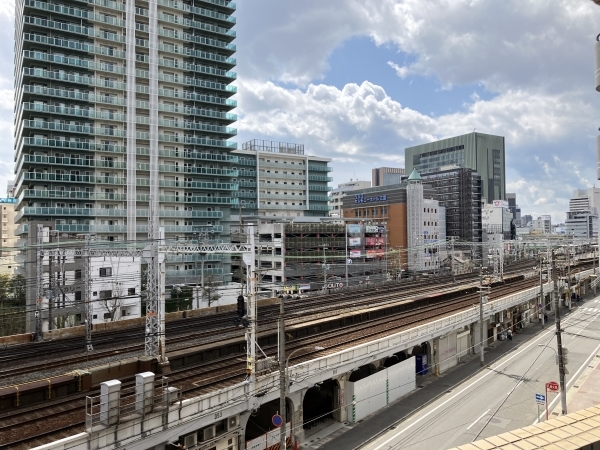 バルコニーからの眺望 (南西側)