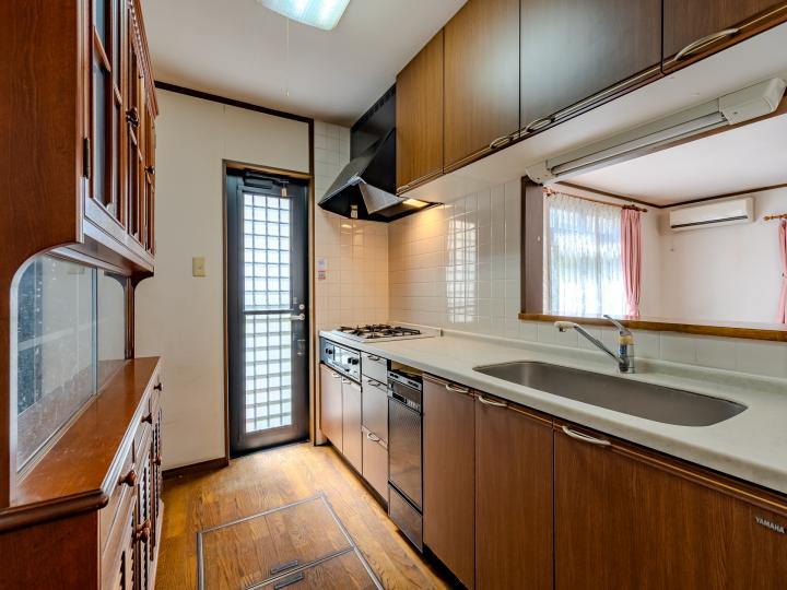 キッチン部分だけで約4.5帖ございます！