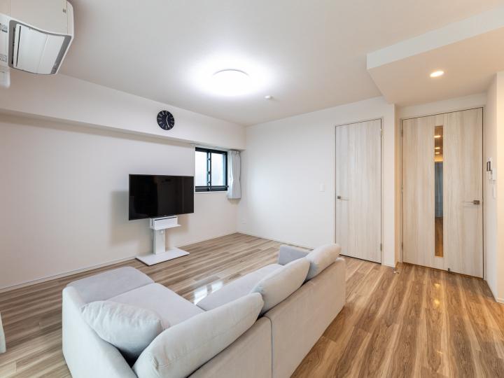 2面採光でございます!広くても日差しが入ってきております!