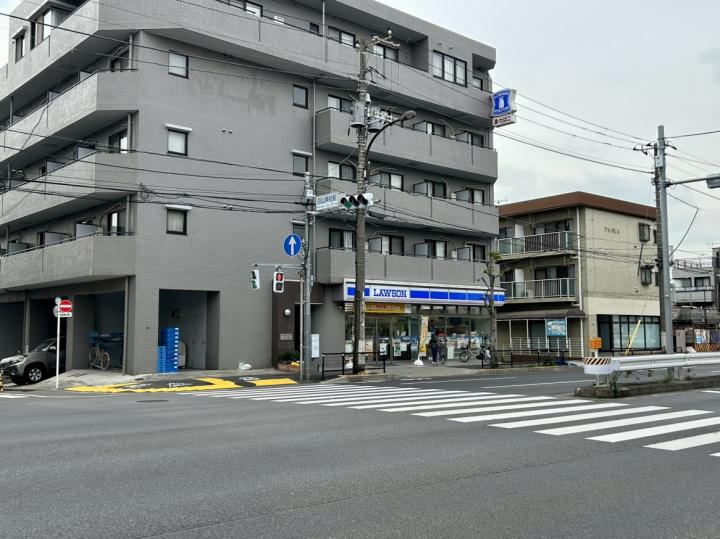 ローソン太田西嶺町店
