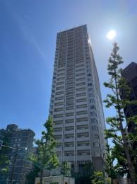 グランドメゾン京町堀タワーの外観