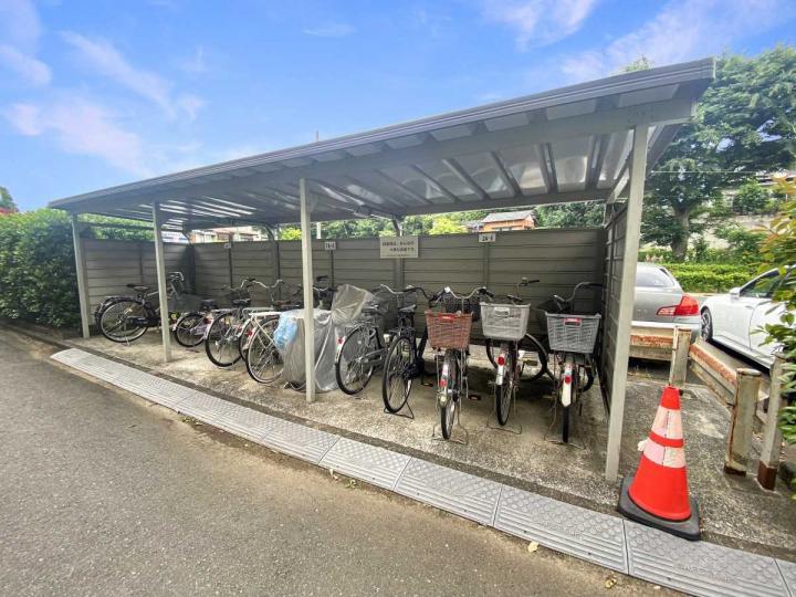 駐輪場（撮影年月：2025年06月）