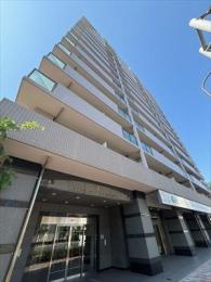 グランシティ三宮の外観