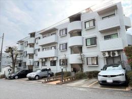 本郷パークマンションの外観