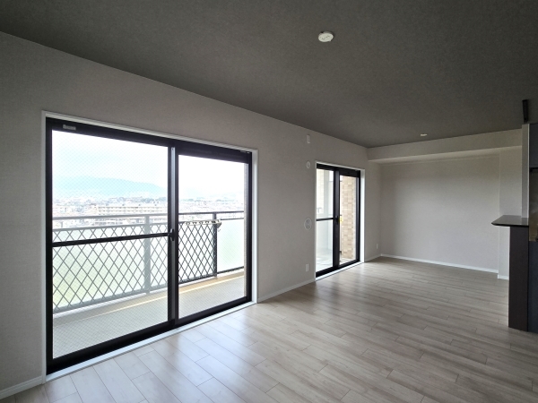 リビングダイニングキッチン（約16.4帖）