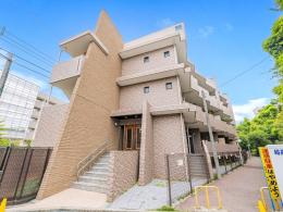 ロイヤルステージ東船橋イーストの外観