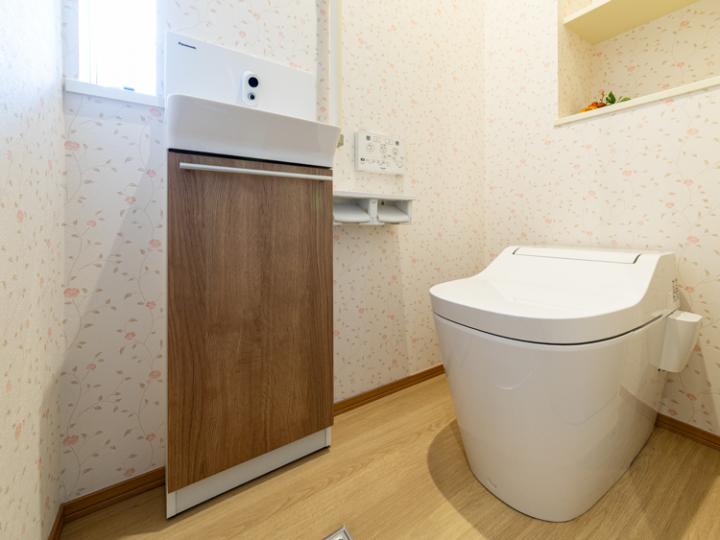 １階タンクレストイレ