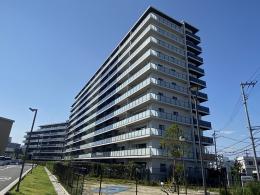 パークホームズLaLa門真の外観