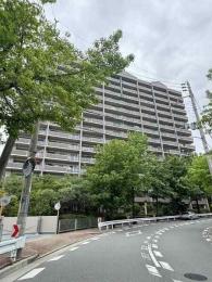 ラ・ビスタ宝塚ウエストウイング・オクシアの外観