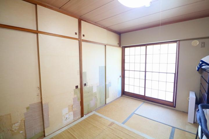 和室約6帖です。和室横にもバルコニーがあります。