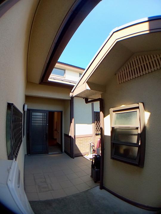 玄関アプローチ