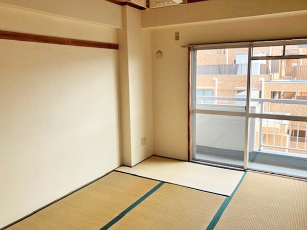 いぐさの香りに癒される6畳の畳のお部屋