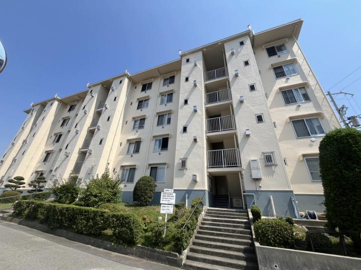 ~上田東町住宅二号棟・5階建て4階部分~