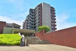 ライオンズ南大沢ヒルズの外観