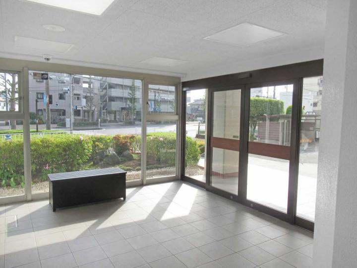 エントランス(撮影年月:2025年05月)