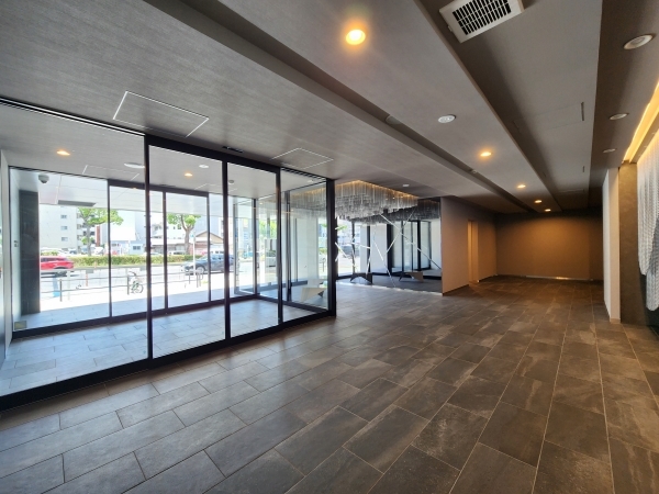 エントランスホール