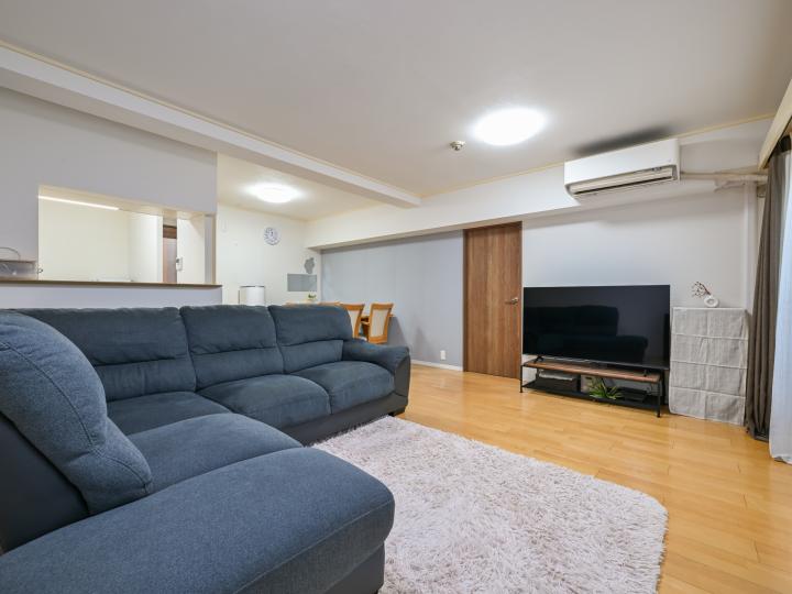 リビング×2LDK×最上階×南東向き LDK20.5帖・2020年リフォーム済