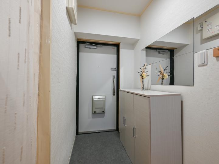 玄関×リビング×2LDK×最上階×南東向き LDK20.5帖・2020年リフォーム済