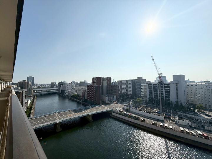 玄関前からの眺望写真を掲載しております。